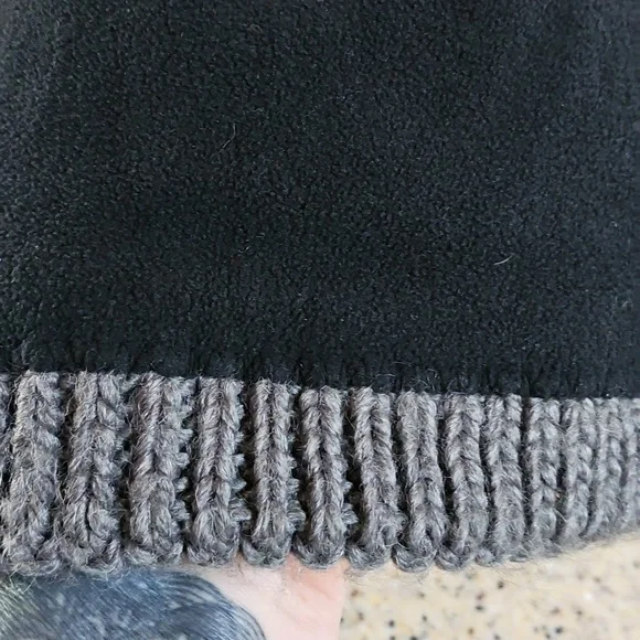 Columbia Sportswear Knit Hat with Fleece Interior - Picture 6 of 7